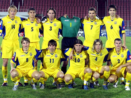 Шаблон Фотошоп - Игрок номер один с украинской футбольной командой